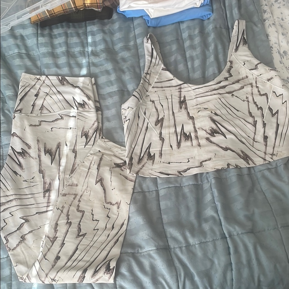 CALIA by Carrie Underwood Black and White Activewear Set